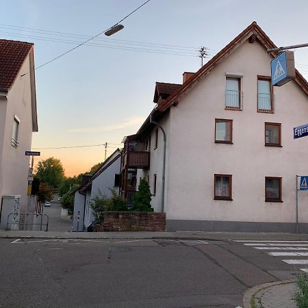 Fachwerkhaus In Ruhiger Altstadt By Rabe - Free Netflix & Eigene Terrasse Karlsruhe Exterior photo
