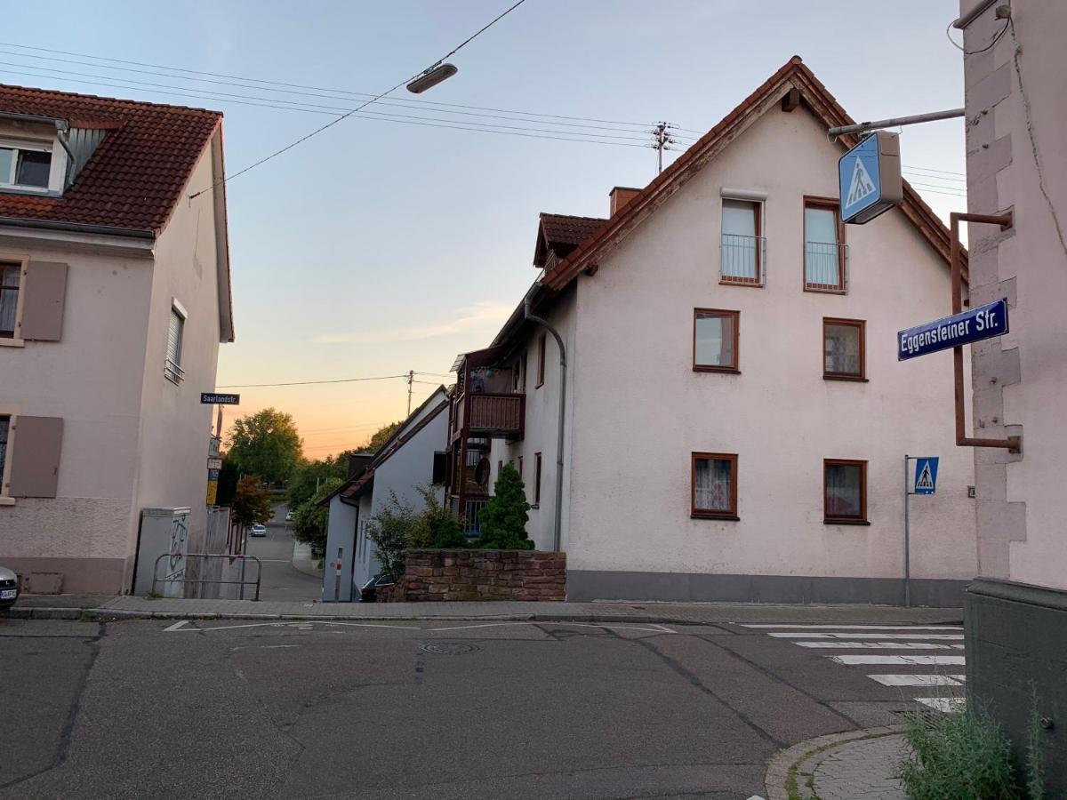 Fachwerkhaus In Ruhiger Altstadt By Rabe - Free Netflix & Eigene Terrasse Karlsruhe Exterior photo